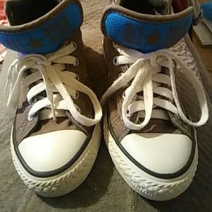 Boys converse shoes
